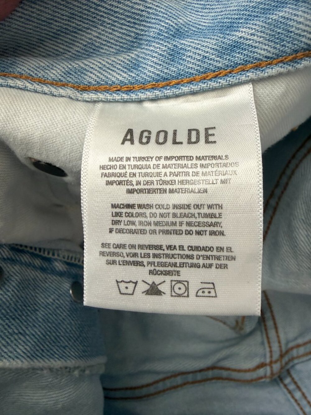 AGOLDE Parker Long Shorts- Light Wash Distressed - 28- MSRP $138 - Picture 13 of 14